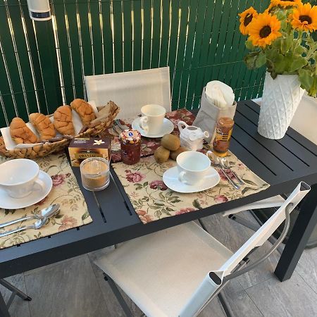 וירג'יו Caramella Guesthouse מראה חיצוני תמונה